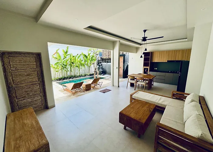 Lipah Private Villa *