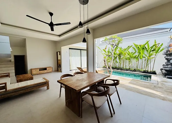 Lipah Private Villa *
